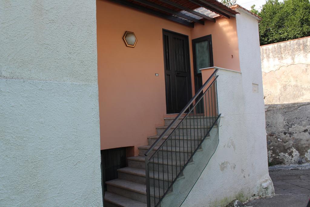 Anvi Apartment Pollena Trocchia Exteriér fotografie